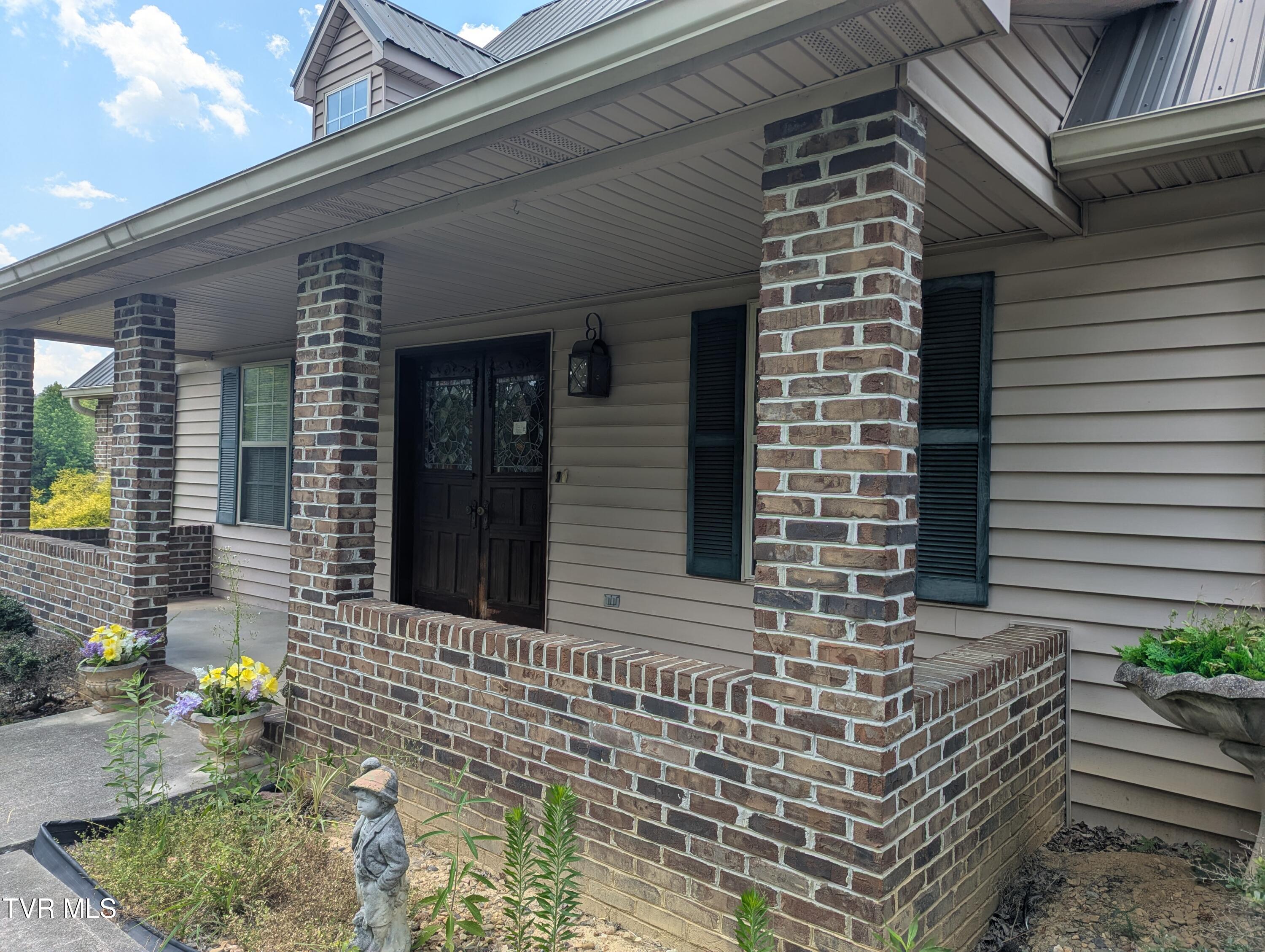 1473 Oasis Road