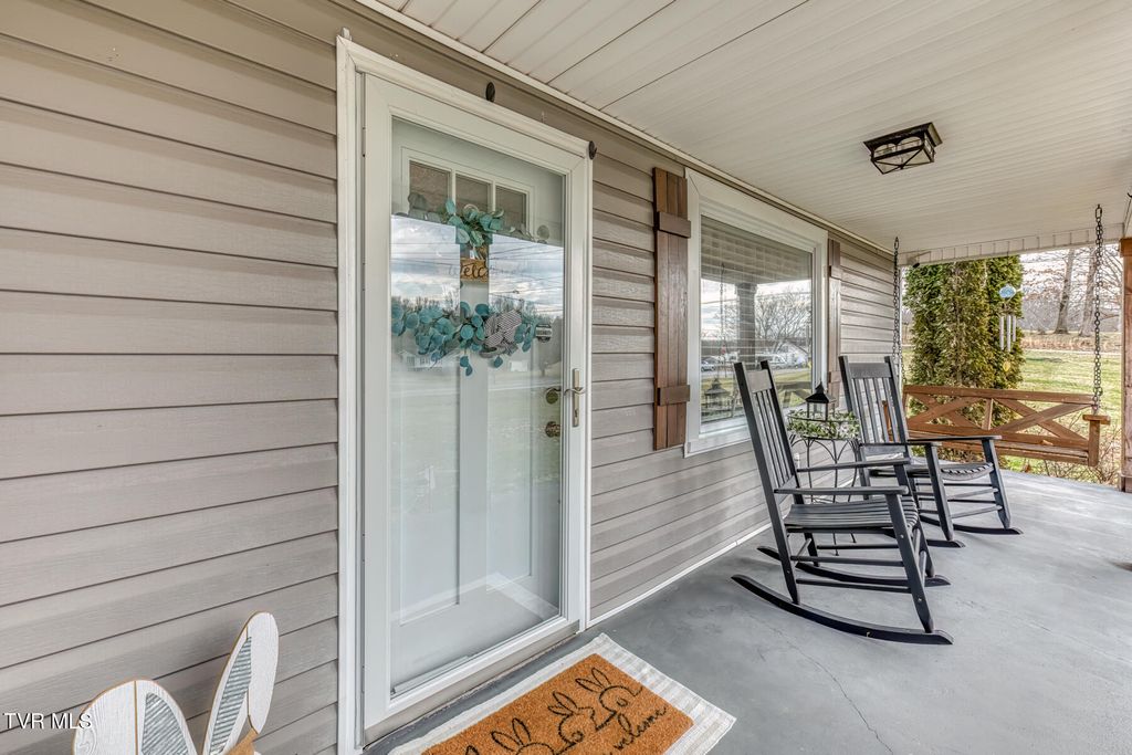 Photo of 105 Eastern Star Road, Jonesborough, TN 37659 (MLS # 9991854)