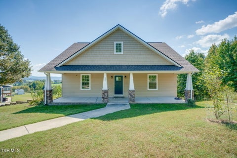 Homes For Sale - 225 Pleasant Ridge Lane<br/> Bean Station, TN 37708