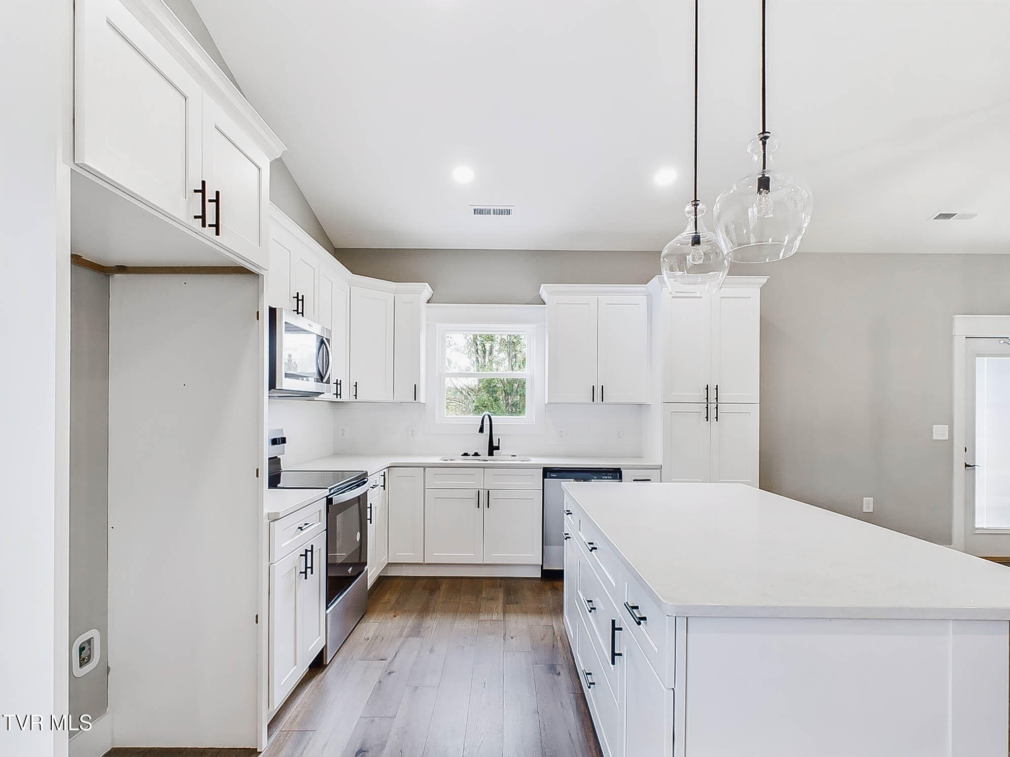 582 Bittersweet Trail, Jonesborough, Tennessee image 18