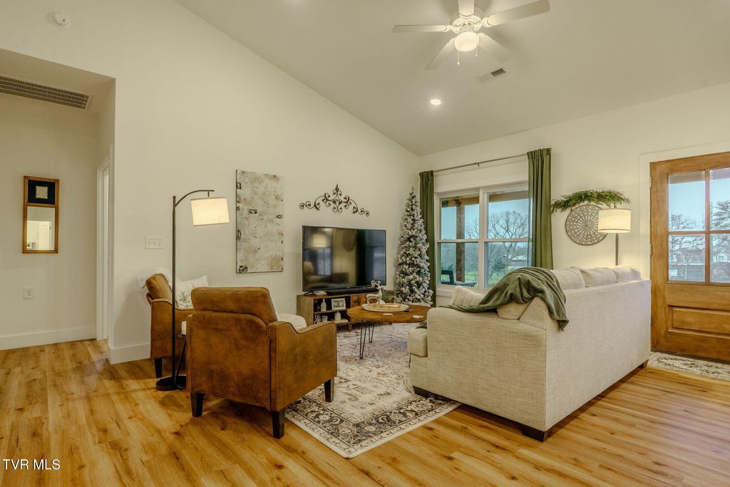 Photo of 636 Camp Ridge Road, LaFollette, TN 37766 (MLS # 9991611)