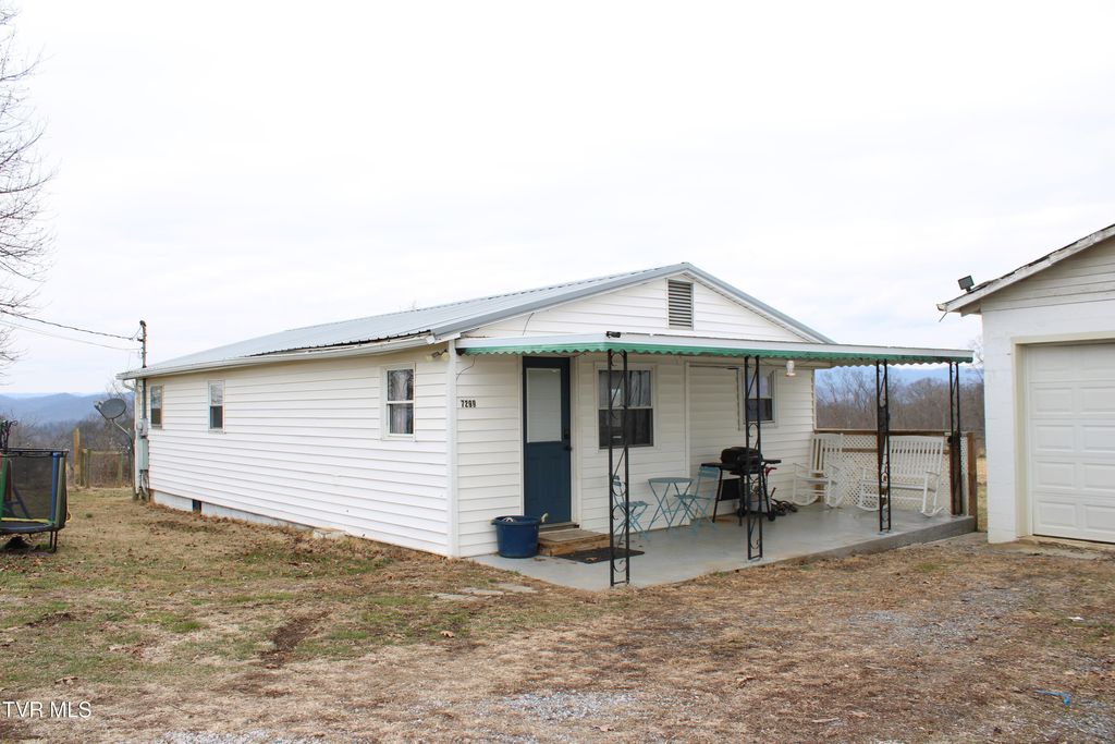 Photo of 7299 Blue Sky Ln Lane, Whitesburg, TN 37891 (MLS # 9990741)