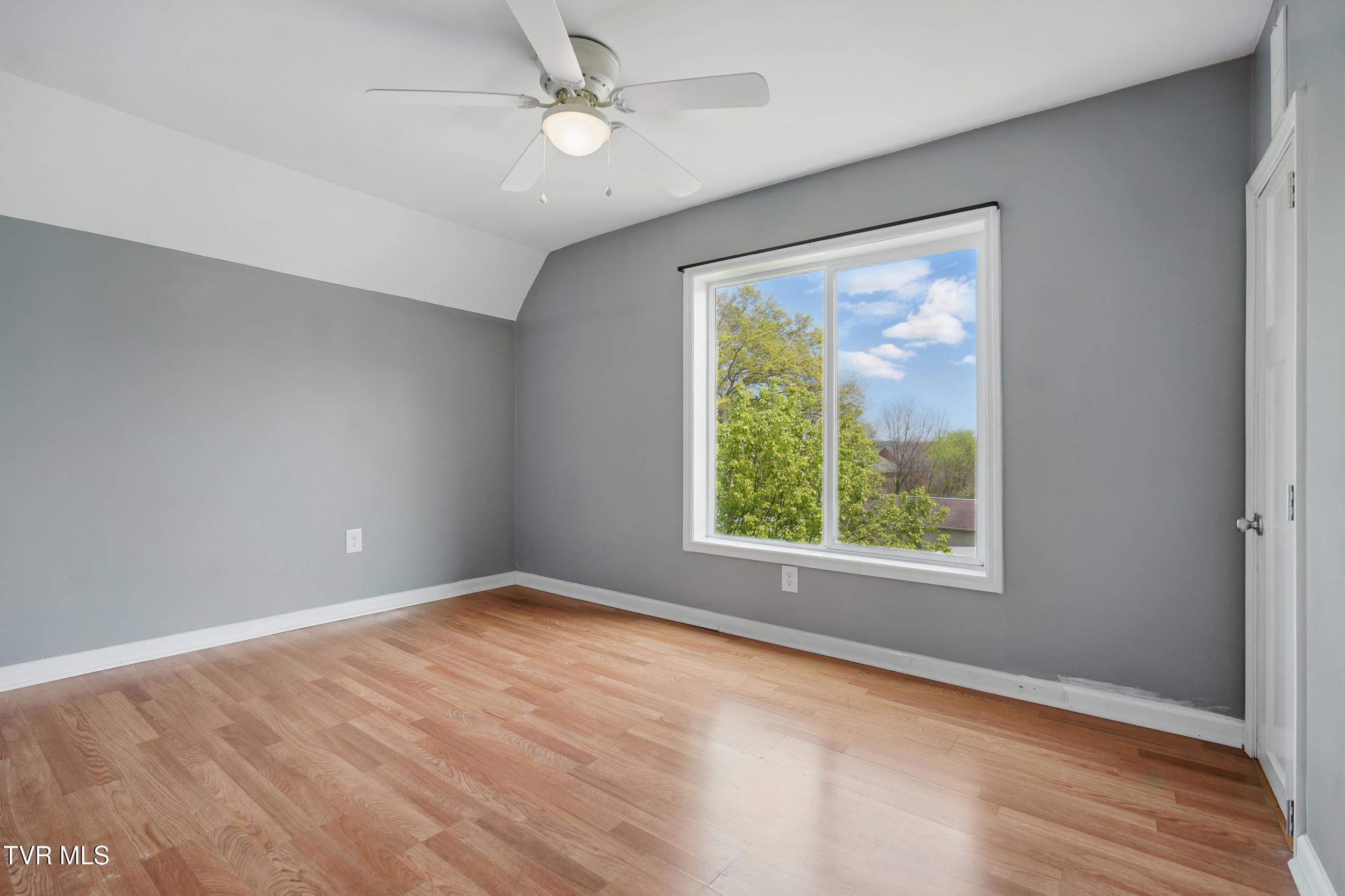 1133 Hill Street, Bristol, Tennessee image 19