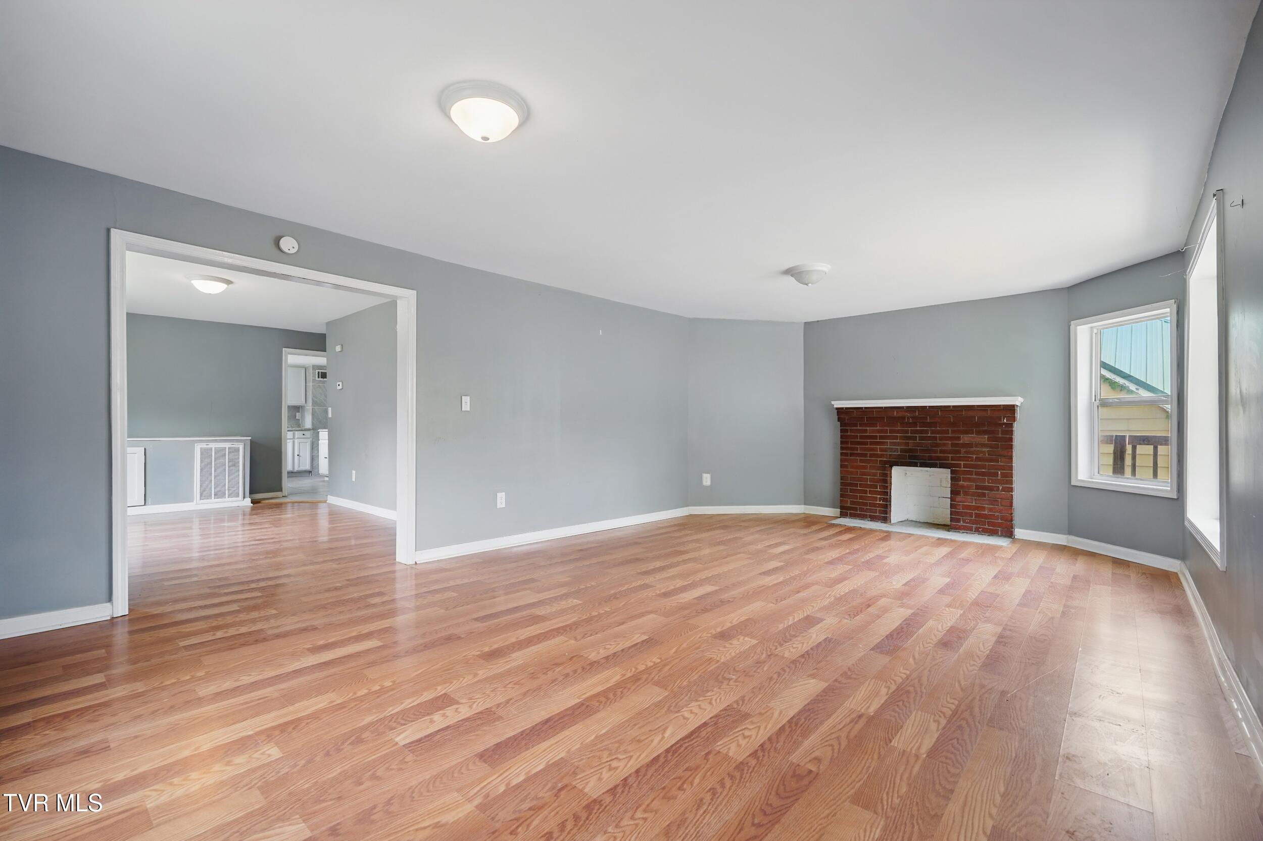 1133 Hill Street, Bristol, Tennessee image 2