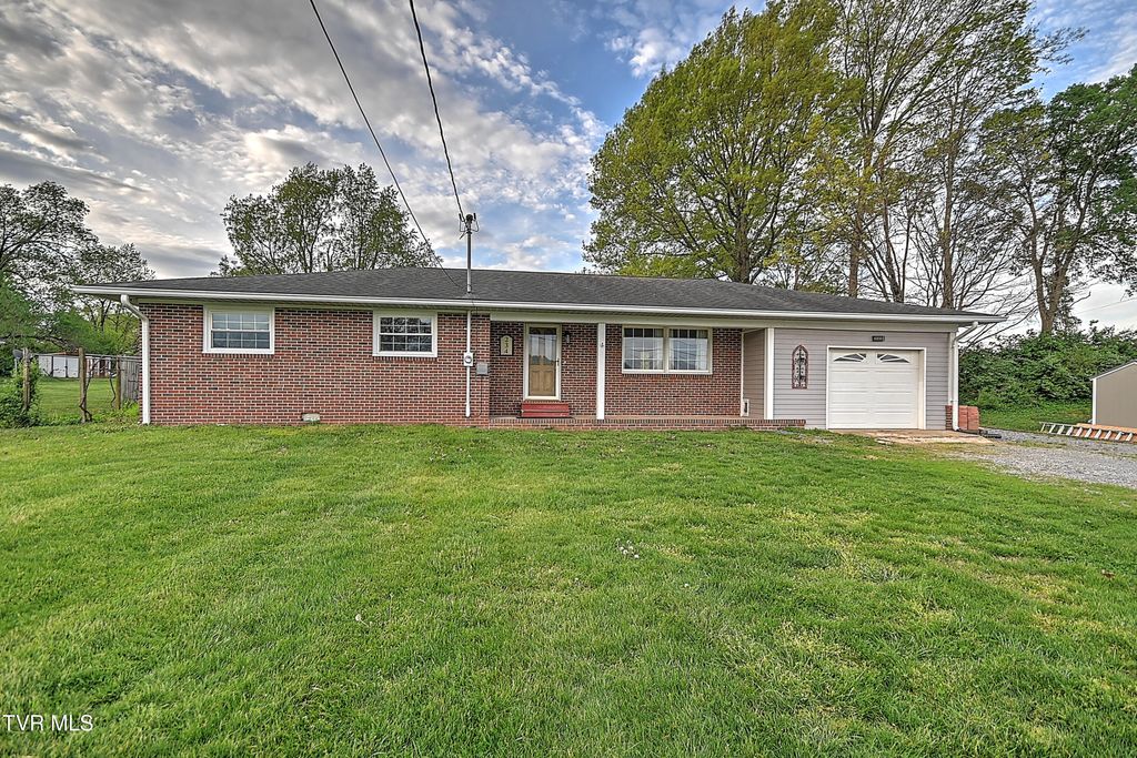 Photo of 234 Doe Avenue, Elizabethton, TN 37643 (MLS # 9993930)
