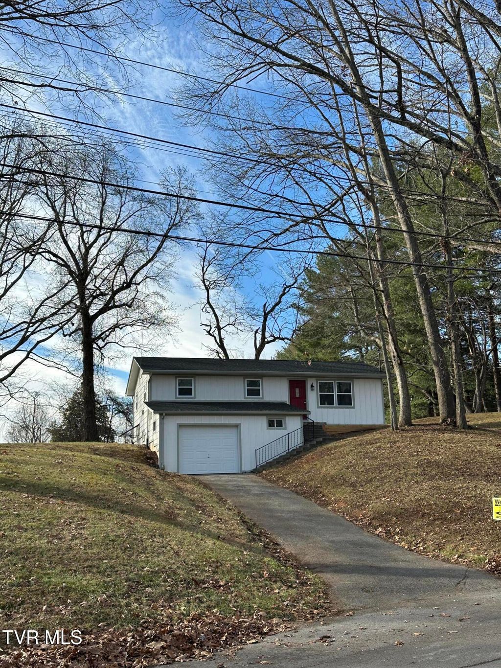 Photo of 317 Rosemary Lane, Piney Flats, TN 37686 (MLS # 9992907)