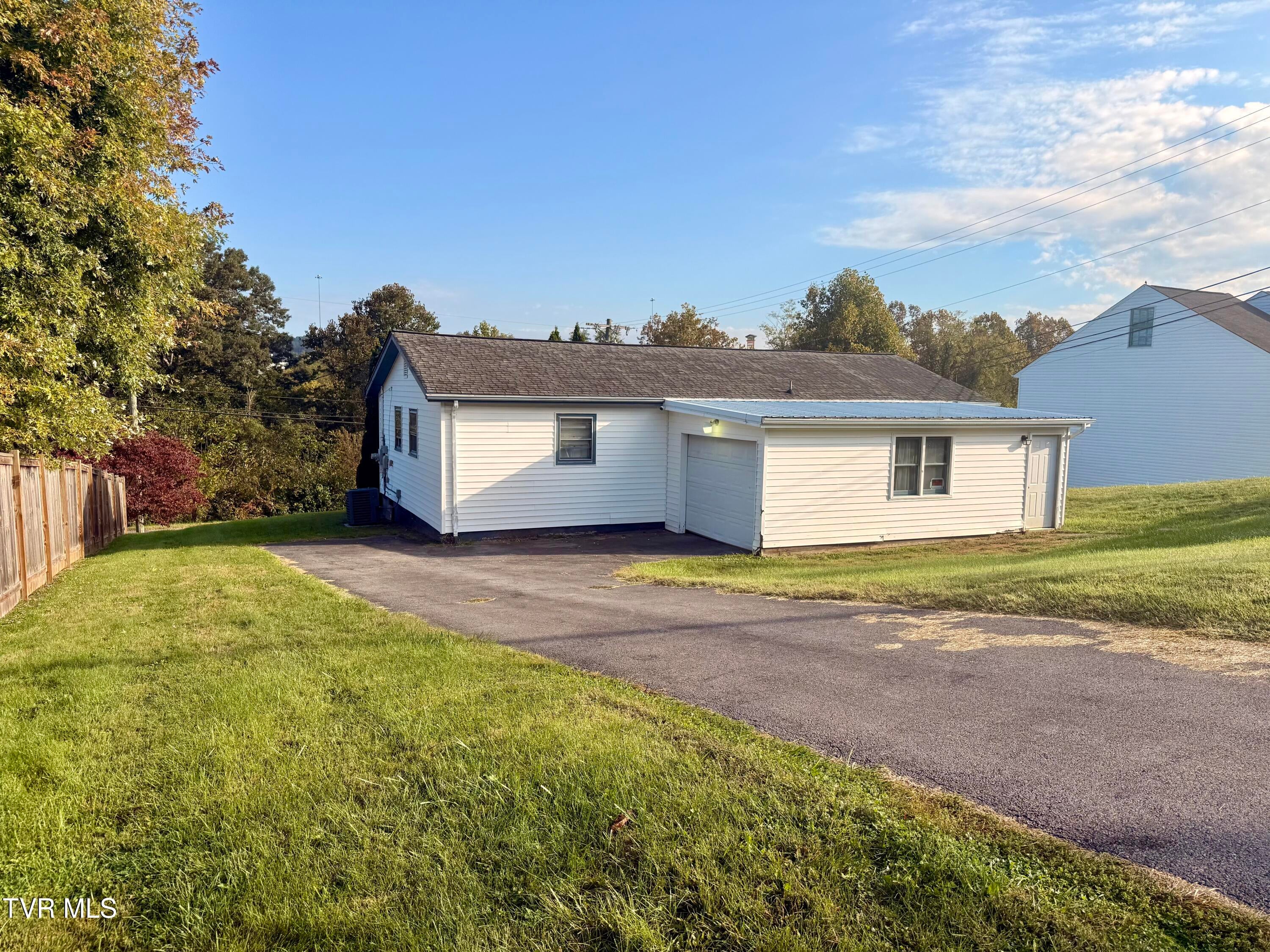 475 Beaverview Drive