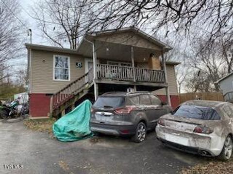 Homes For Sale - 1039 Heather Road<br/> Bristol, VA 24201