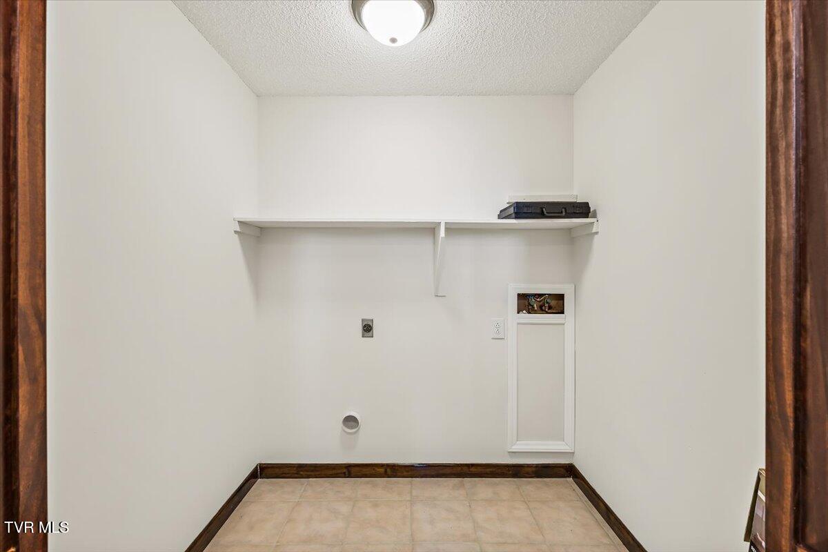 197 Dewdrop Place, Bristol, Virginia image 26