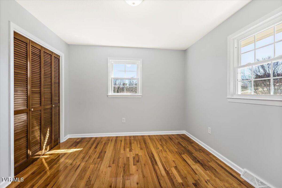 197 Dewdrop Place, Bristol, Virginia image 14