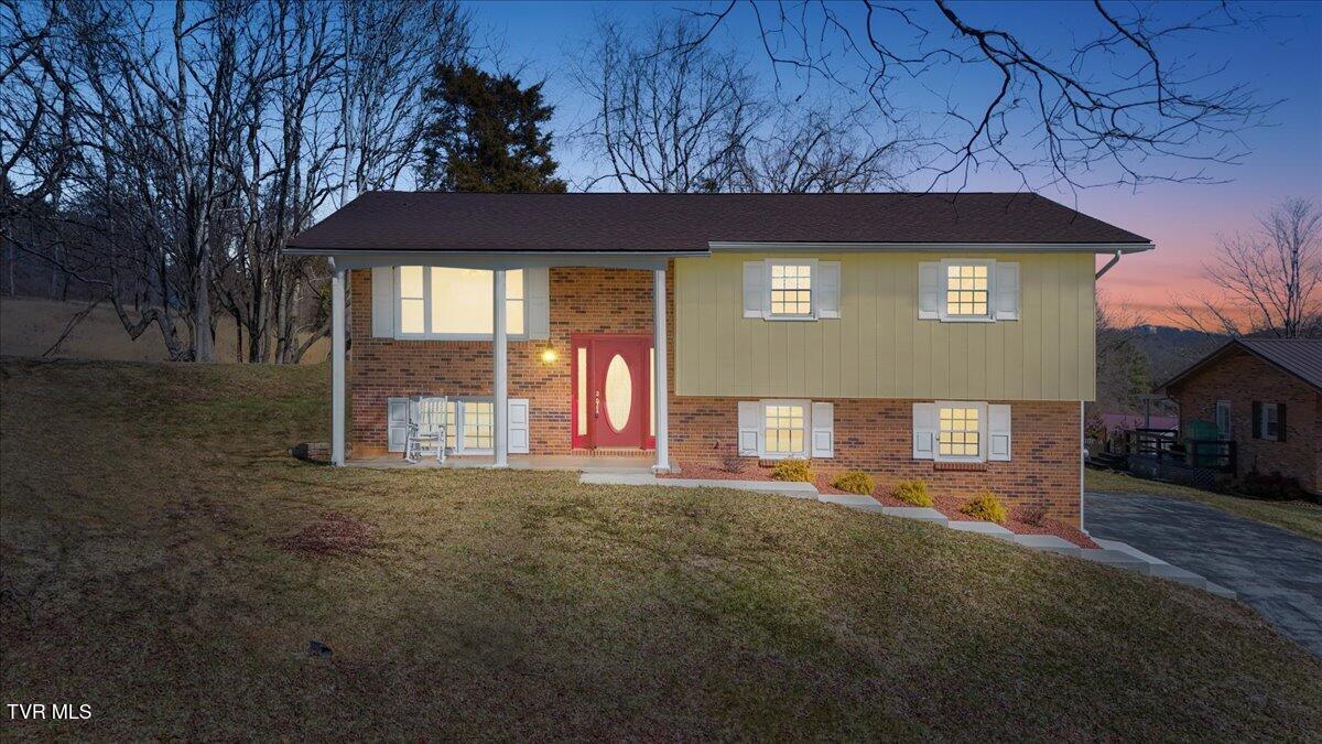 197 Dewdrop Place, Bristol, Virginia image 1