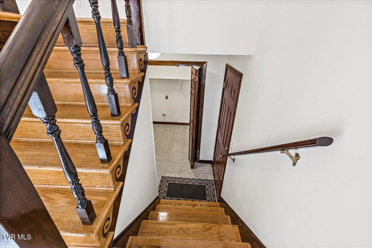 197 Dewdrop Place, Bristol, Virginia image 24