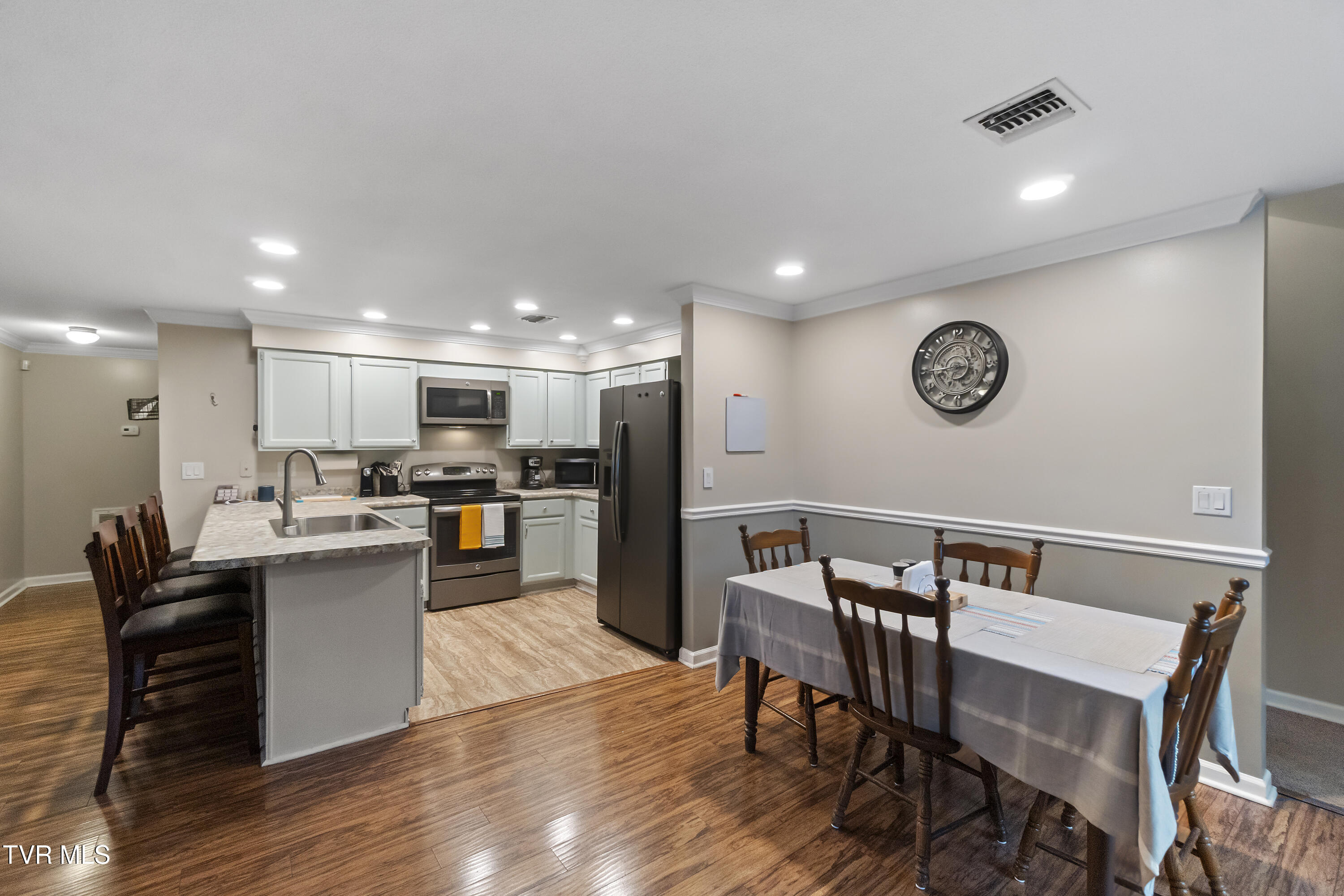 1147 Timbers #1147, Greeneville, Tennessee image 16