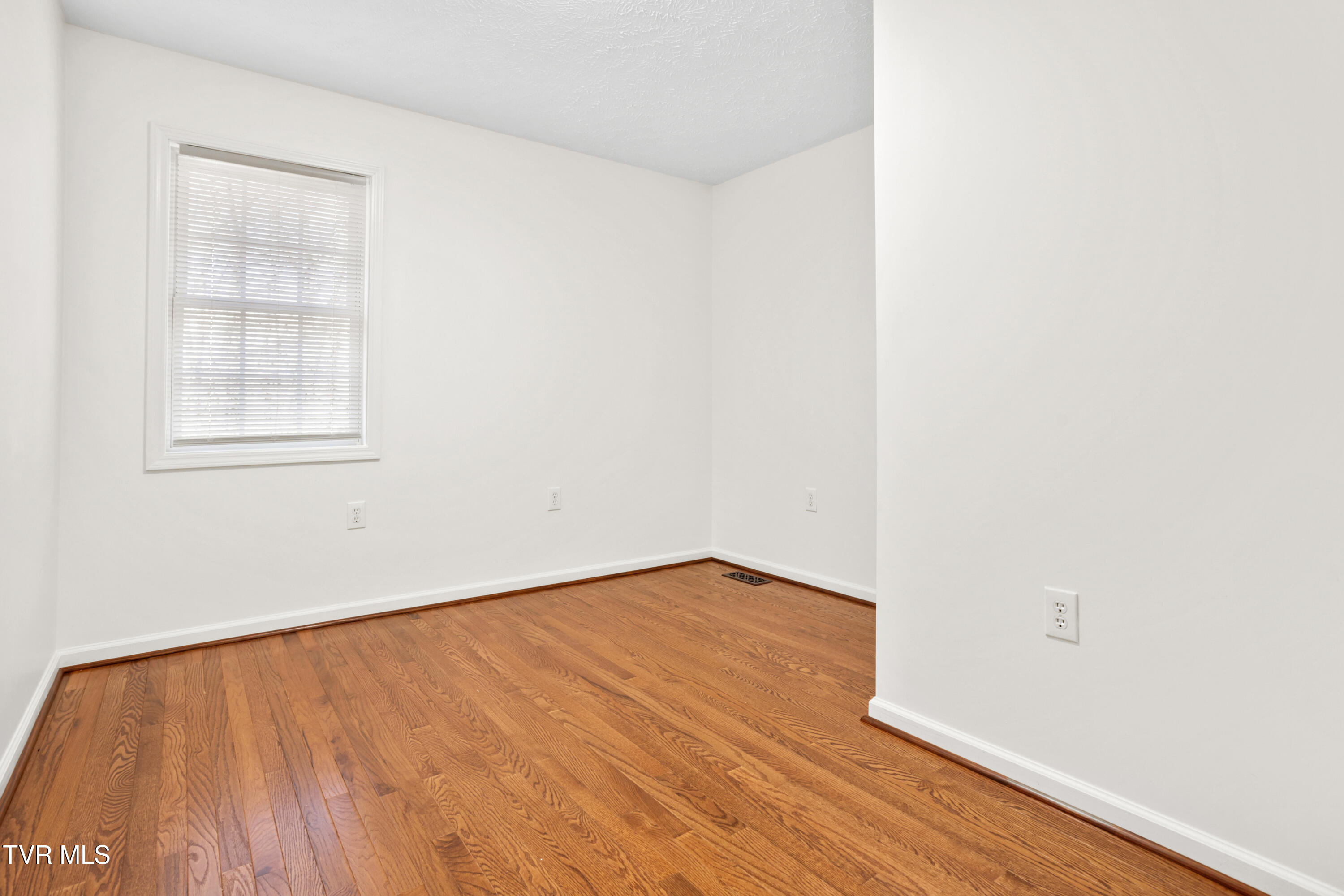 15399 Leatherwood Road, Abingdon, Virginia image 32