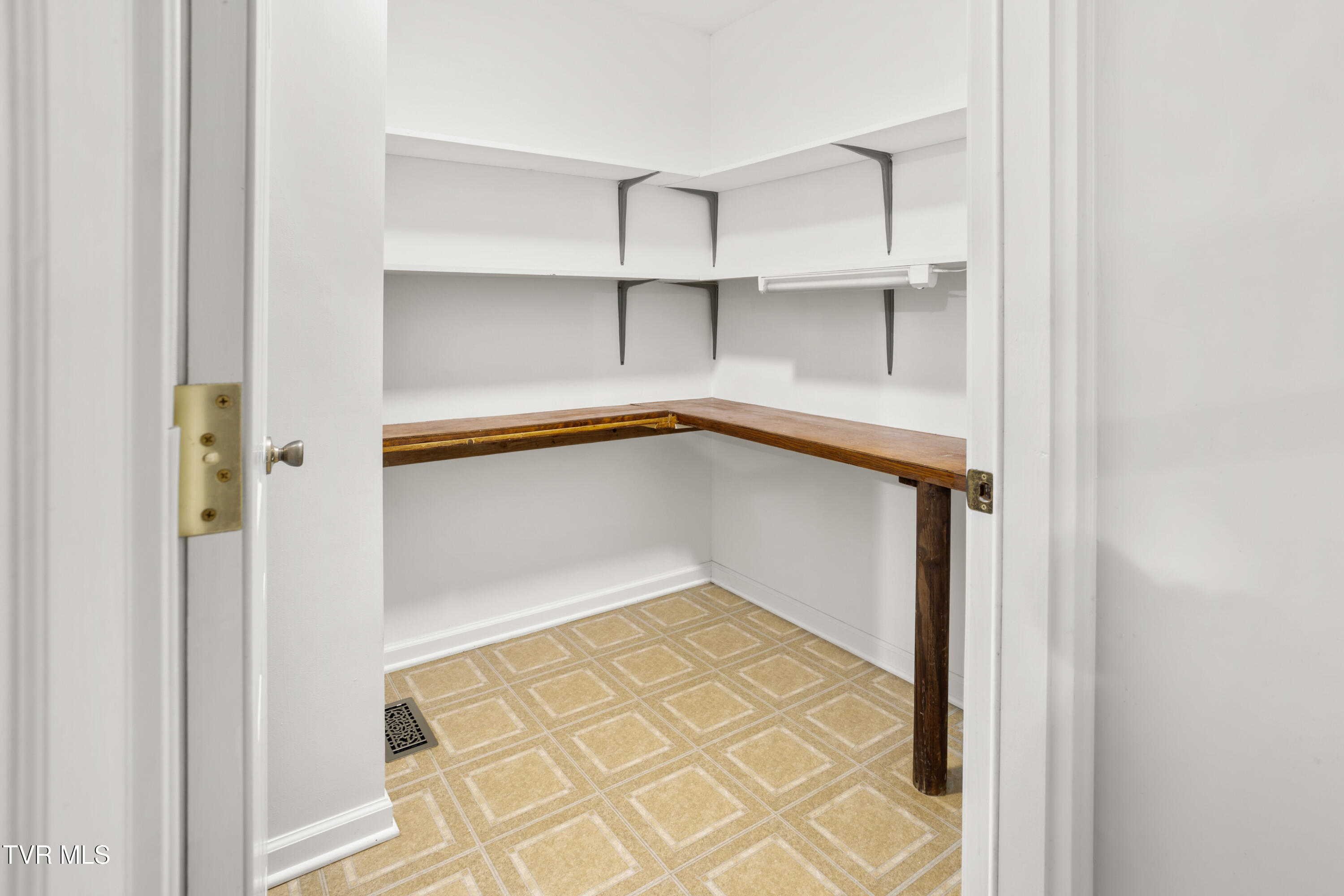 15399 Leatherwood Road, Abingdon, Virginia image 25