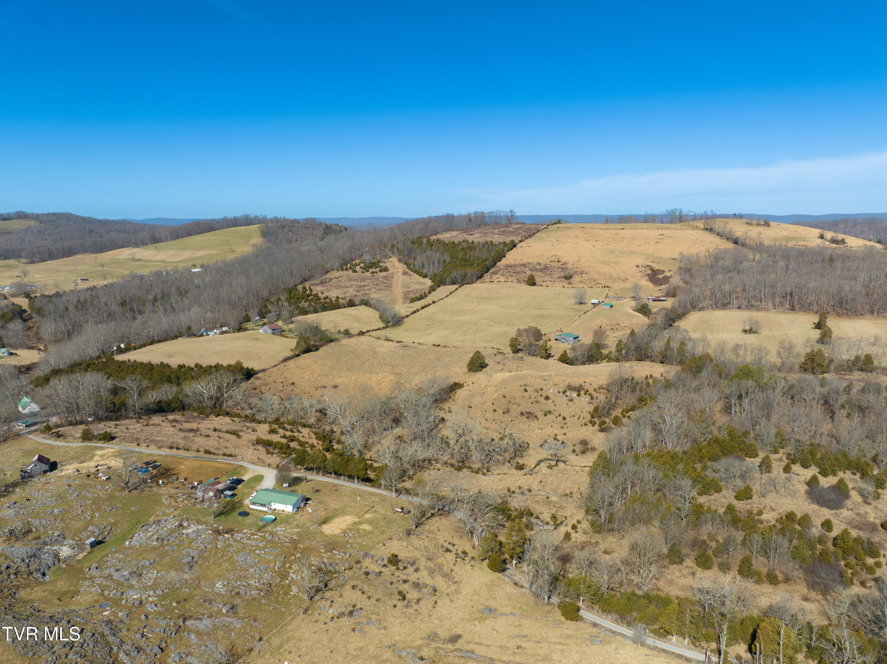 2192 Wolfe Cir Cir, Thorn Hill, Tennessee image 14