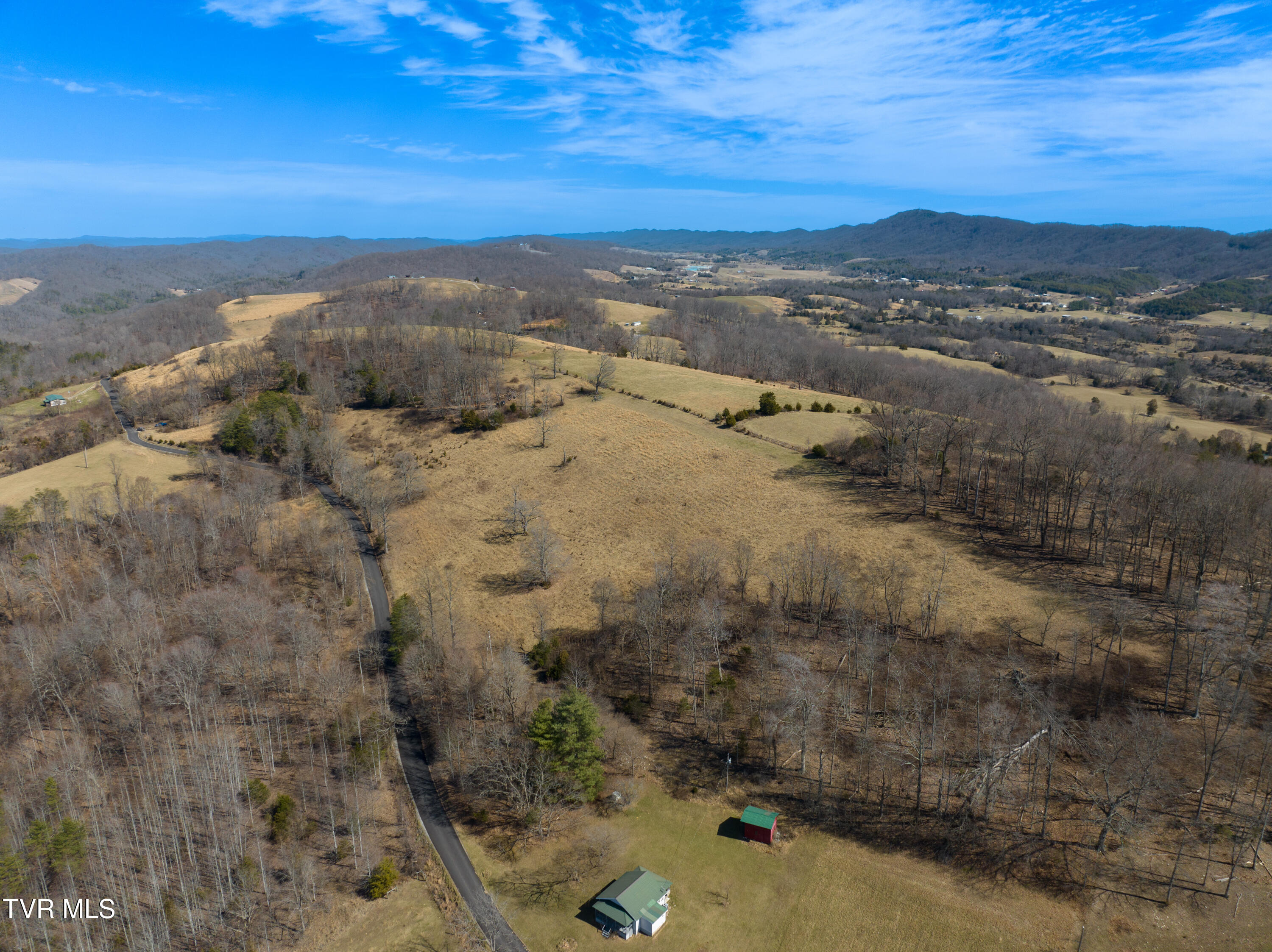 2192 Wolfe Cir Cir, Thorn Hill, Tennessee image 28