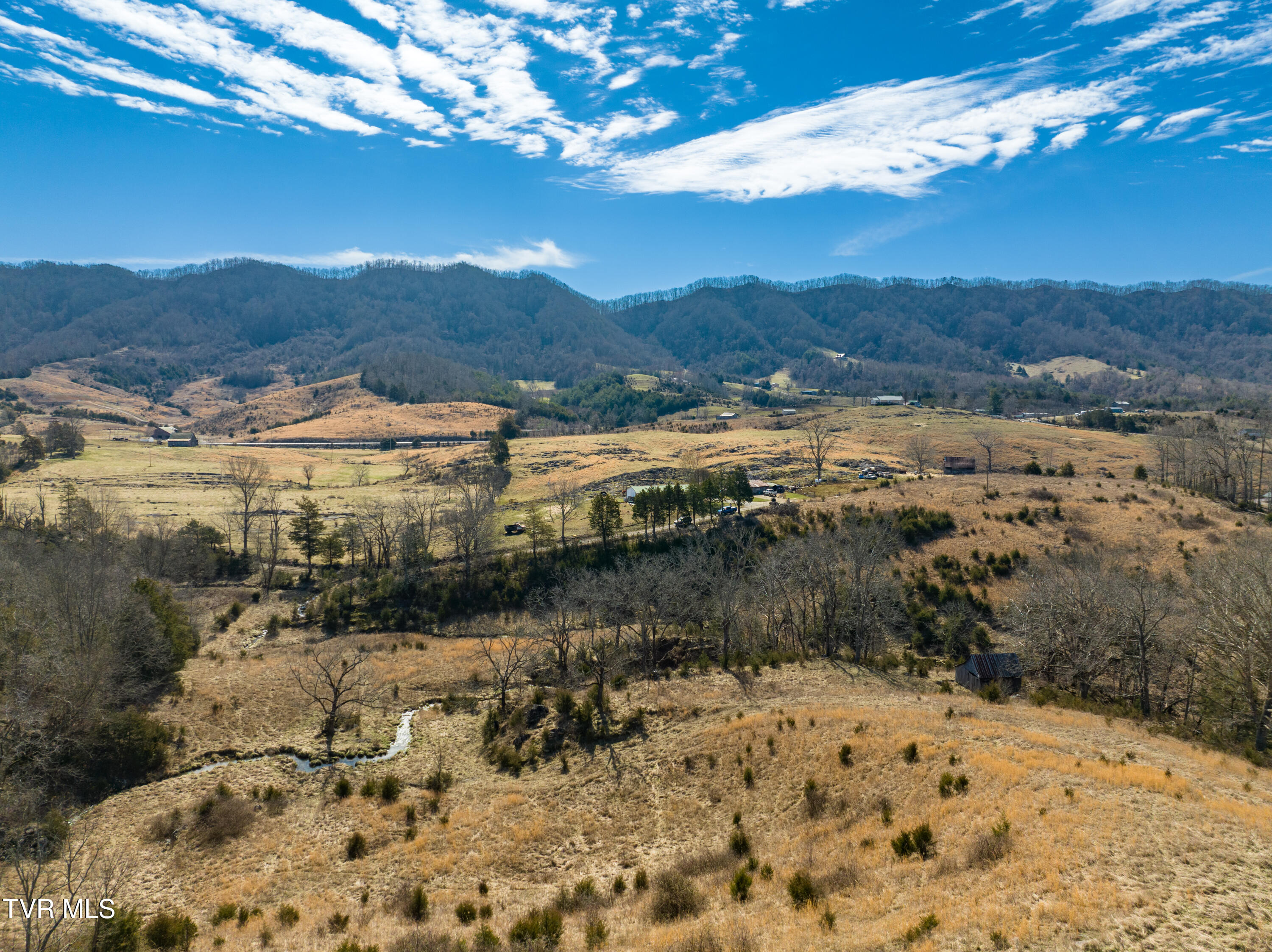 2192 Wolfe Cir Cir, Thorn Hill, Tennessee image 10