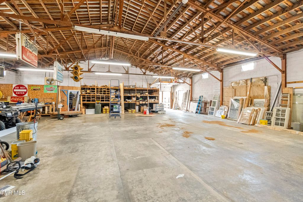 Photo of 403 Summer Street, Greeneville, TN 37743 (MLS # 9987136)