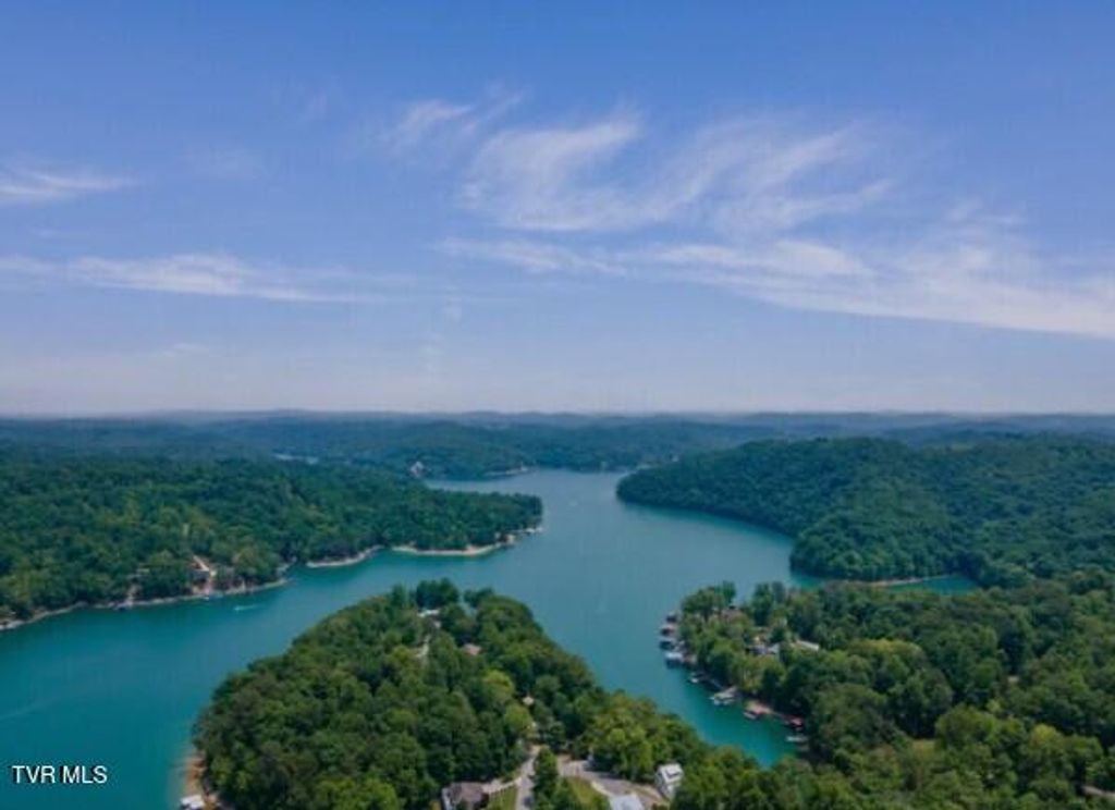 Photo of 101 Putters Peak, Tazewell, TN 37879 (MLS # 9993947)