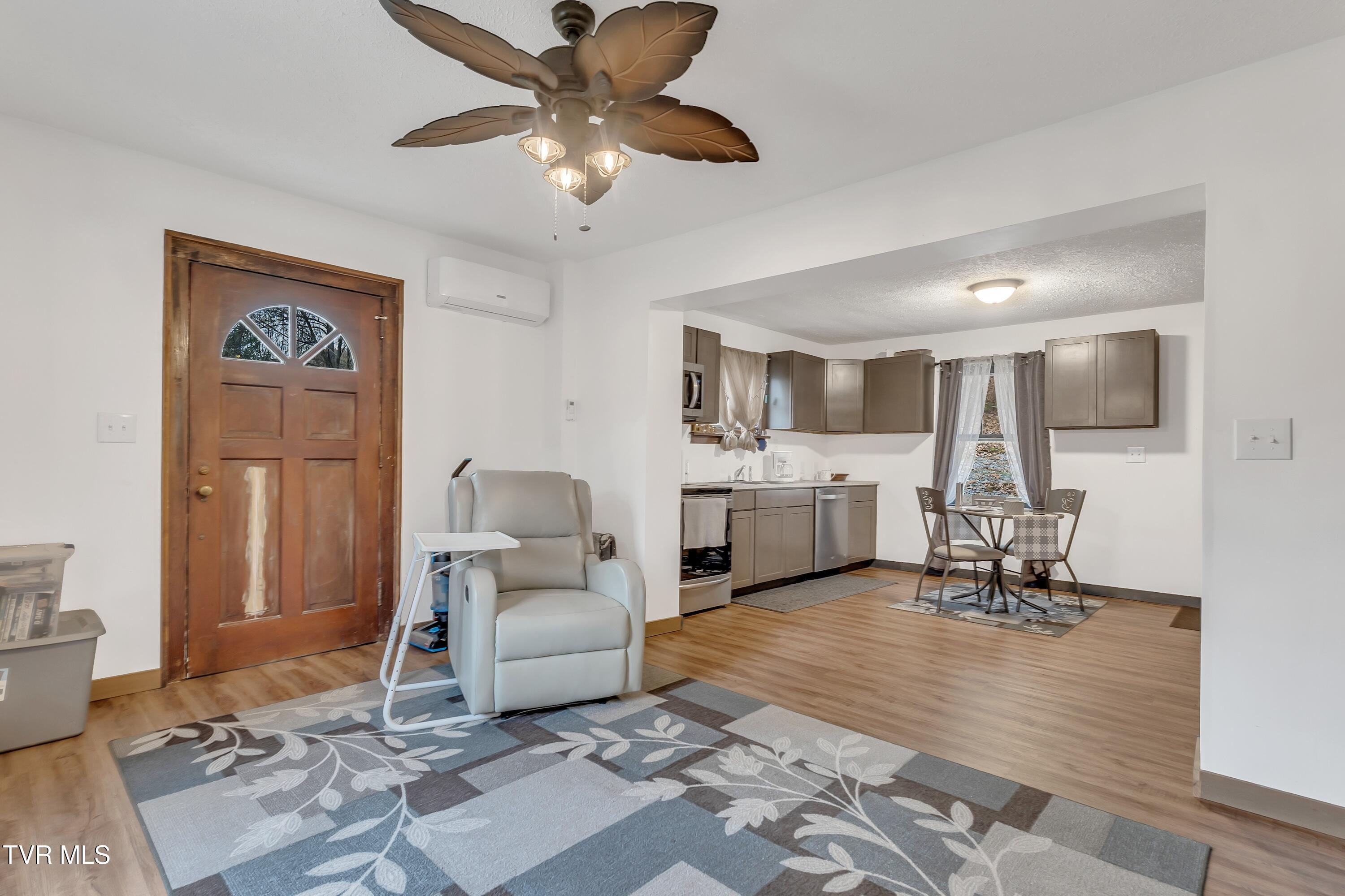 552 Jerrys Branch, Clintwood, Virginia image 10