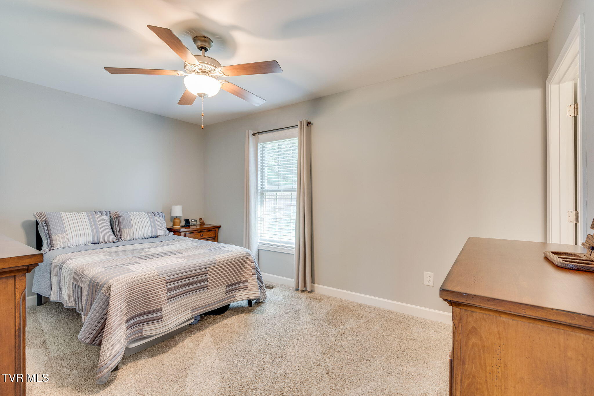 5017 Aberlea Place, Piney Flats, Tennessee image 18