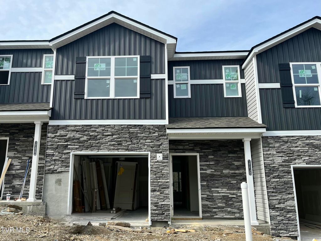 Photo of 1118 Wenna Way, Kingsport, TN 37664 (MLS # 9987296)