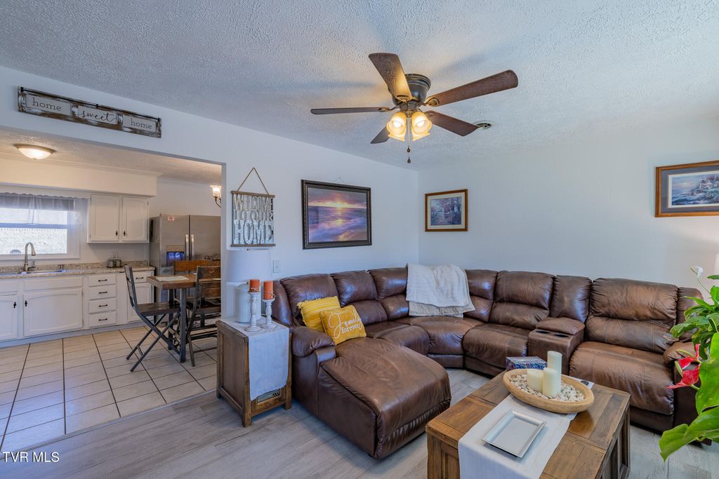 Photo of 3216 Brownlow Road, Kingsport, TN 37660 (MLS # 9990435)