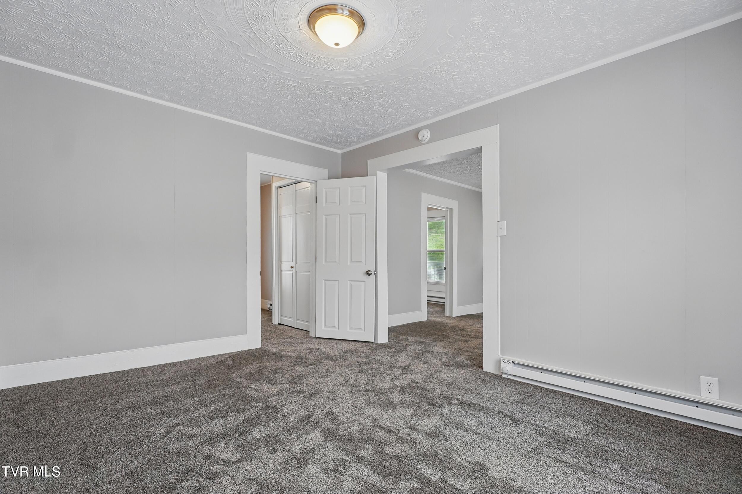 631 Meadow Street, Coeburn, Virginia image 27