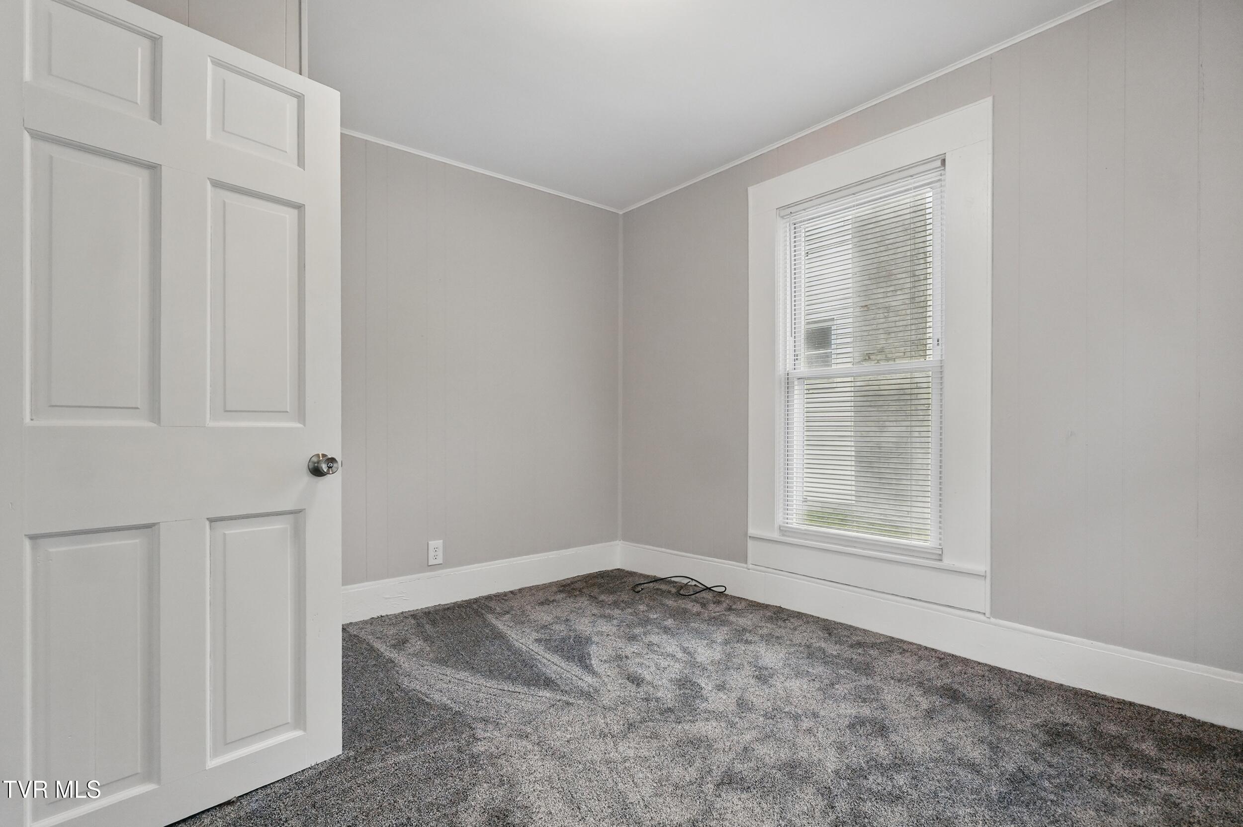 631 Meadow Street, Coeburn, Virginia image 19