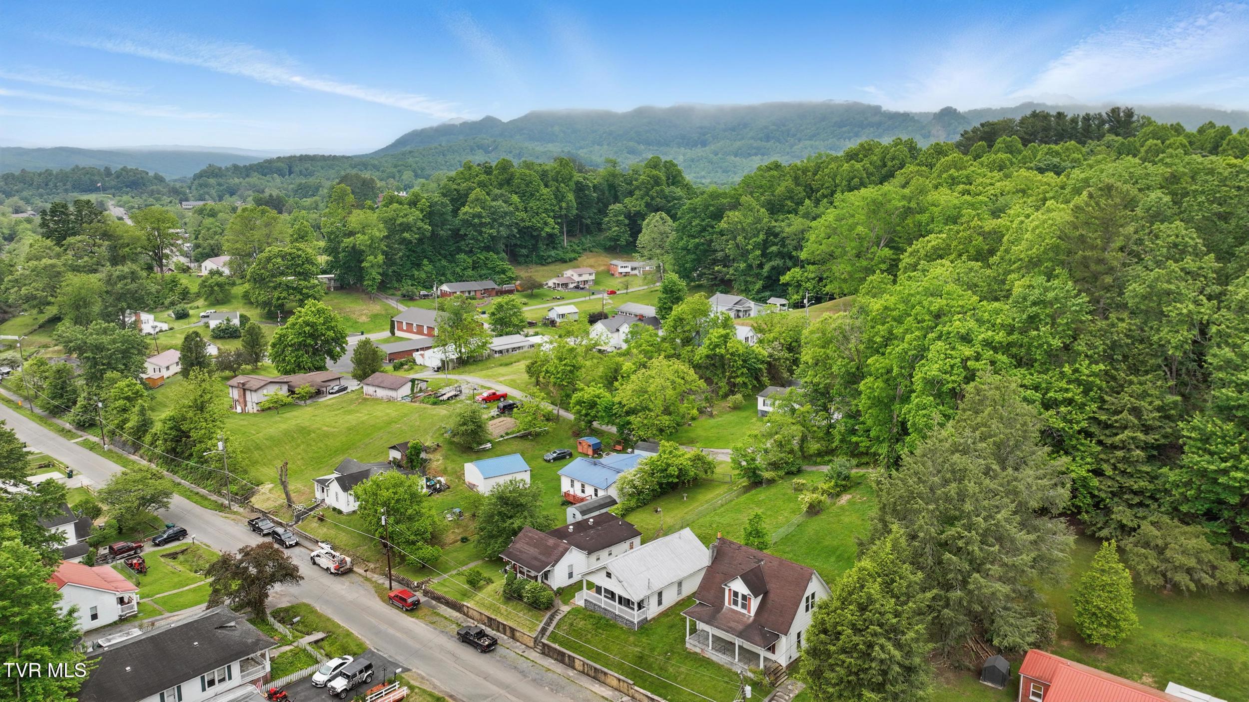 631 Meadow Street, Coeburn, Virginia image 16