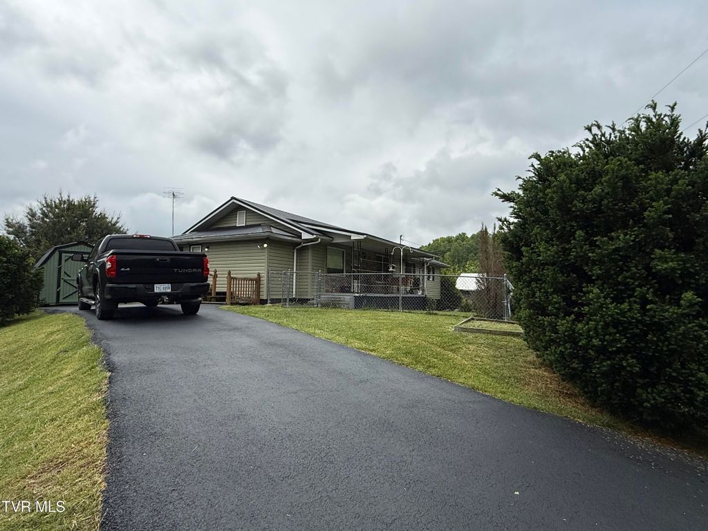 Photo of 8216 Duncan Gap Road, Wise, VA 24293 (MLS # 9995062)