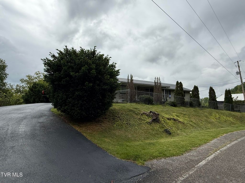 Photo of 8216 Duncan Gap Road, Wise, VA 24293 (MLS # 9995062)
