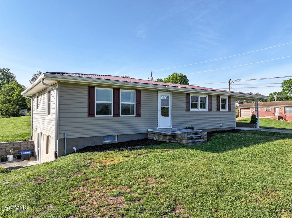 Photo of 12 Lorraine Street, Greeneville, TN 37743 (MLS # 9994640)