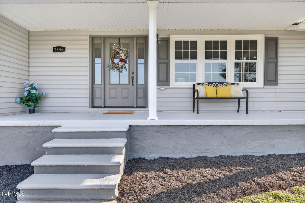 Photo of 1646 Muddy Creek Road, Blountville, TN 37617 (MLS # 9992866)