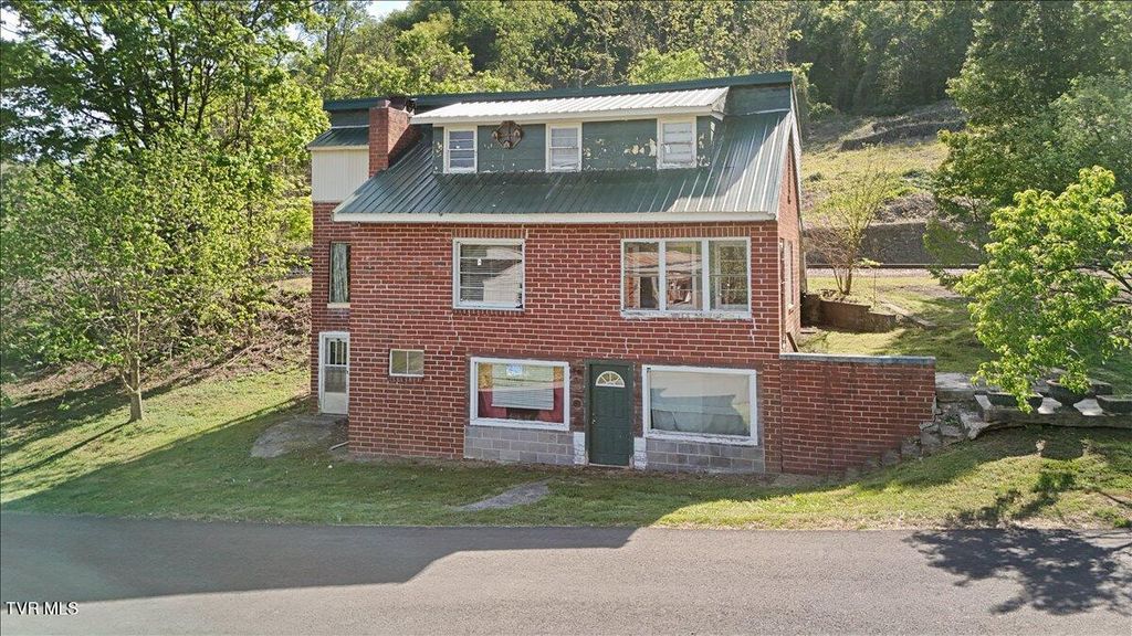 Photo of 143 Mustang Street, Duffield, VA 24244 (MLS # 9994422)