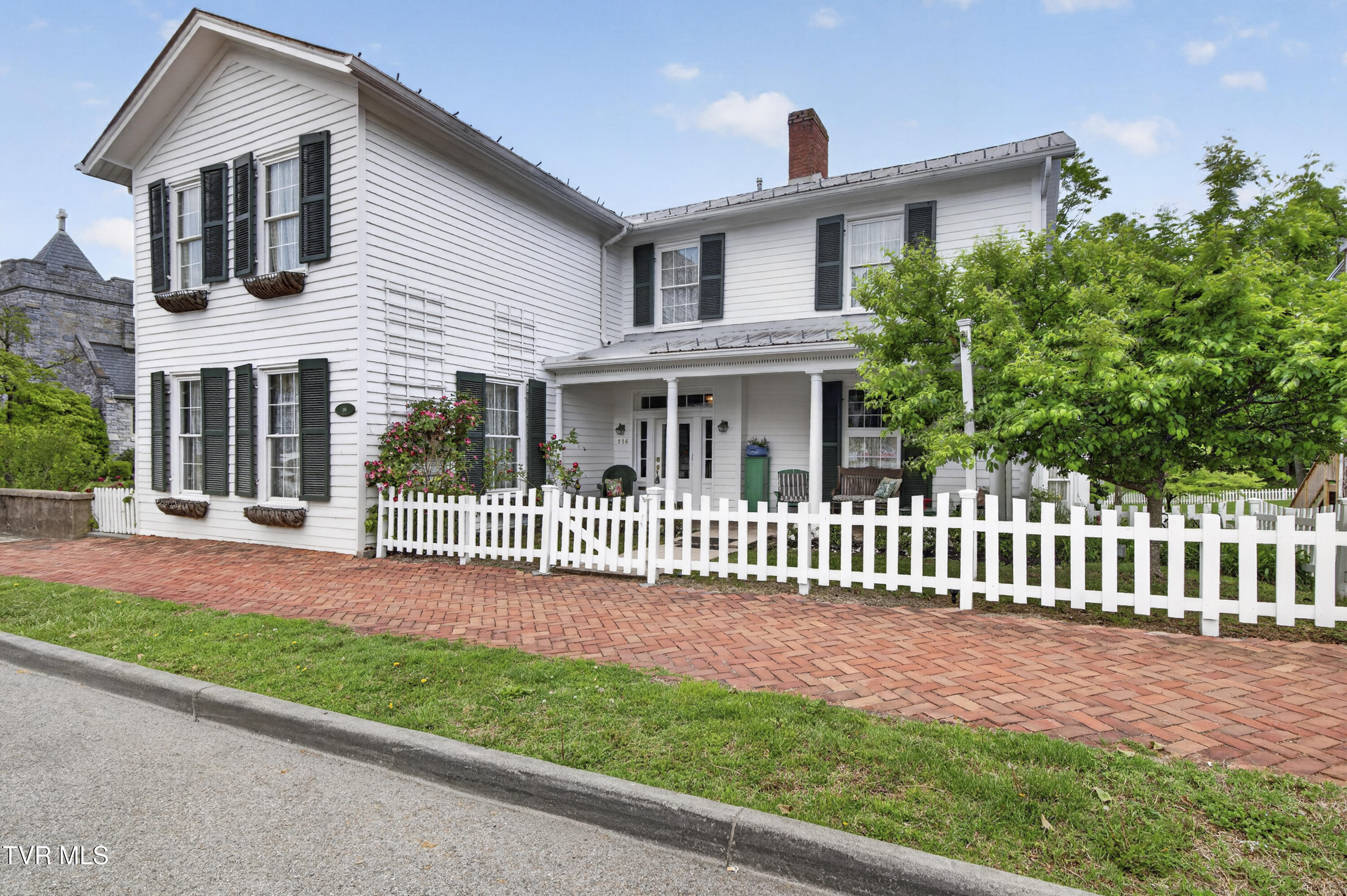 116 East Main Street