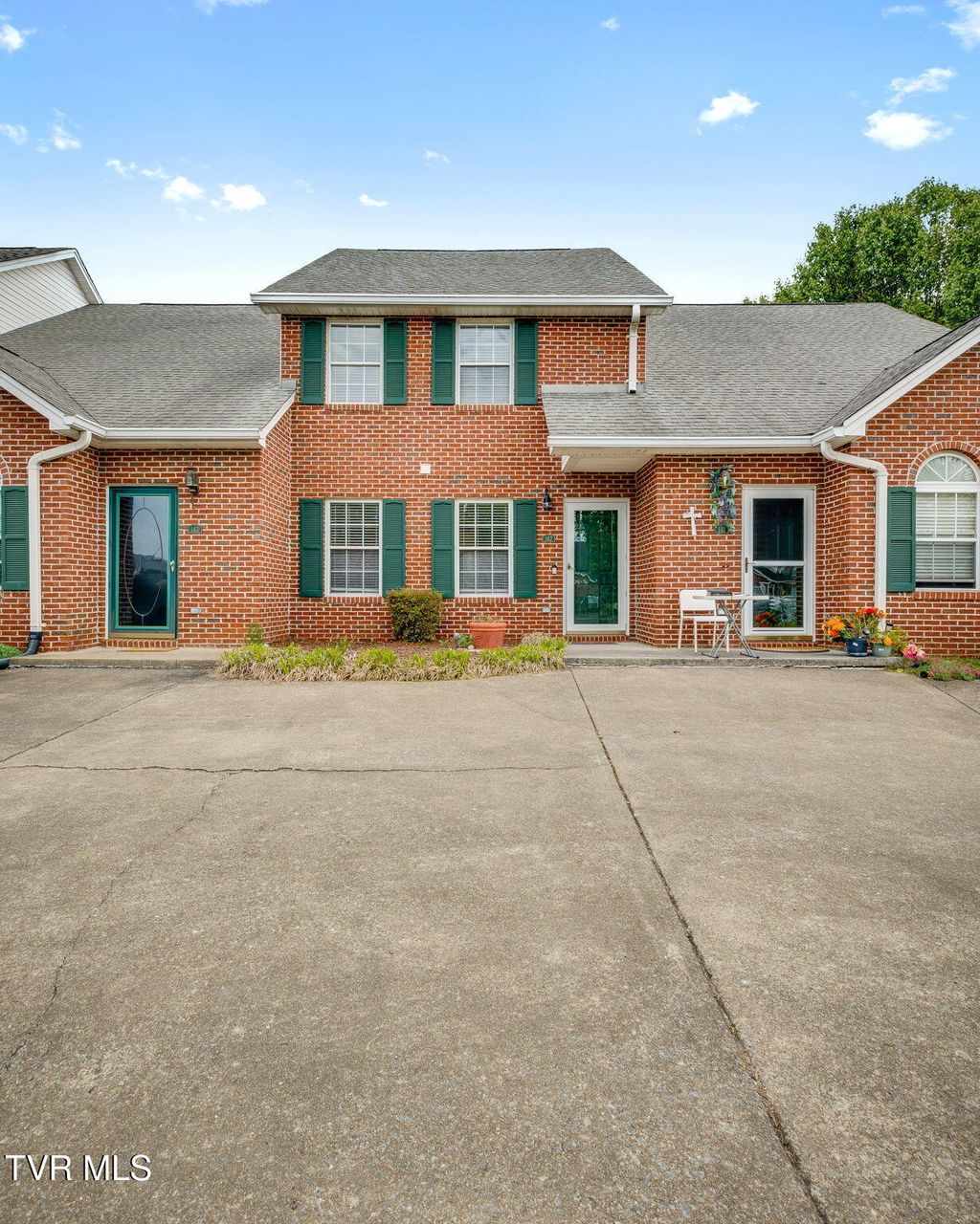 Photo of 142 Eagle View Private Drive #142, Blountville, TN 37617 (MLS # 9993986)