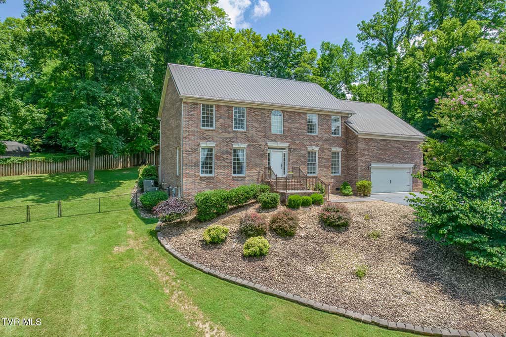 Photo of 260 Willmary Road, Piney Flats, TN 37686 (MLS # 9998858)