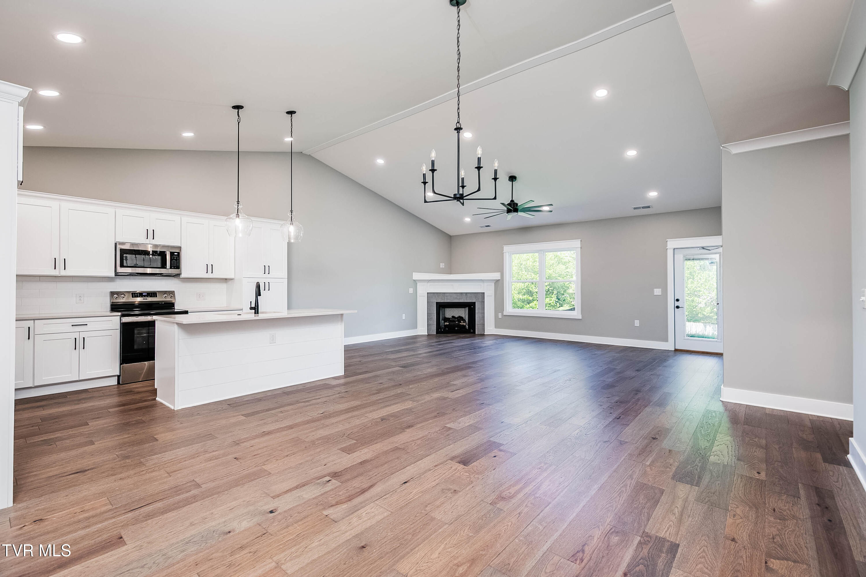 613 Bittersweet Trail, Jonesborough, Tennessee image 11