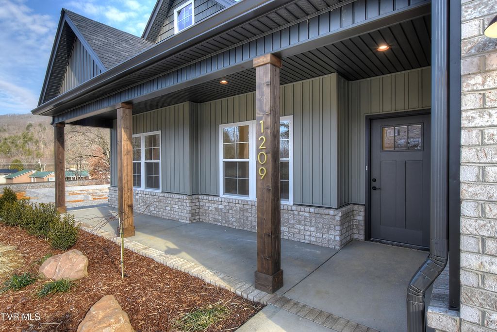 Photo of 1209 Brown Road, Erwin, TN 37650 (MLS # 9990581)