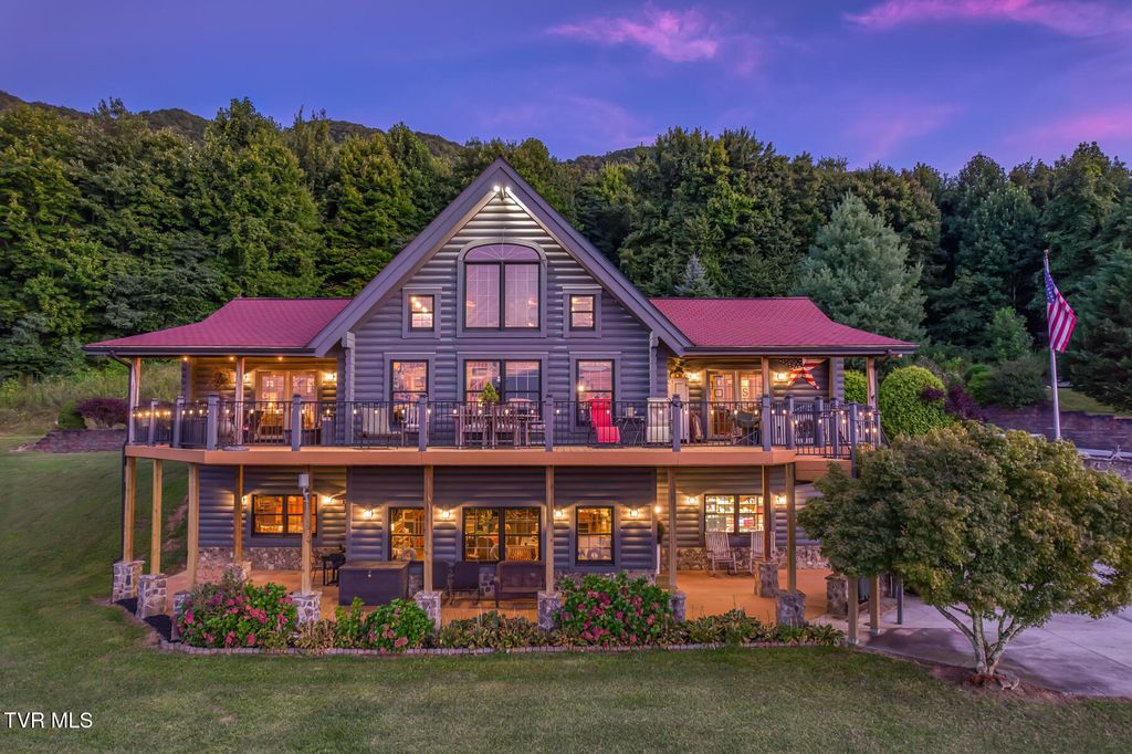 Photo of 72 Mountain Heights Road, Lebanon, VA 24266 (MLS # 9985306)