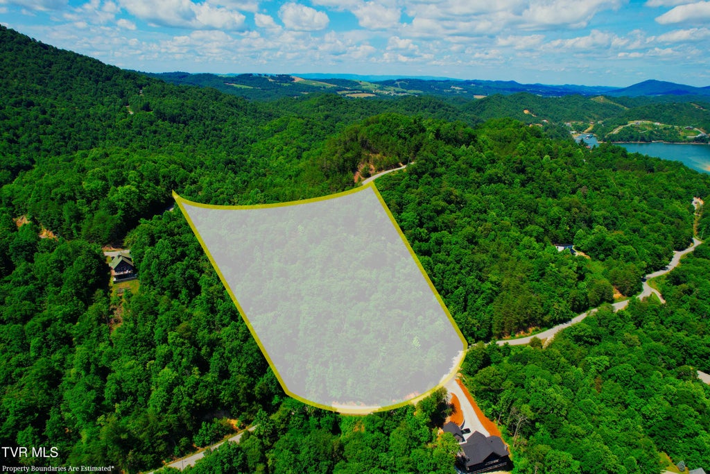 Photo of 69 Ridgecrest Road, New Tazewell, TN 37825 (MLS # 9996941)