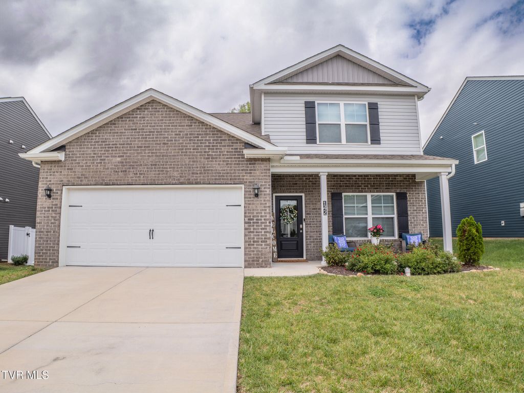 Photo of 142 Thistle Drive, Bluff City, TN 37618 (MLS # 9994793)