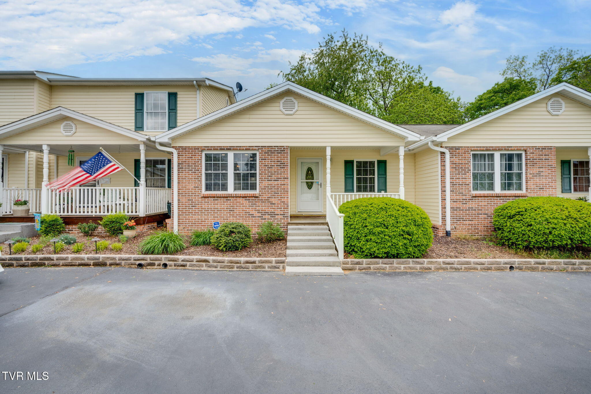 703 Main Street #7, Elizabethton, Tennessee image 1