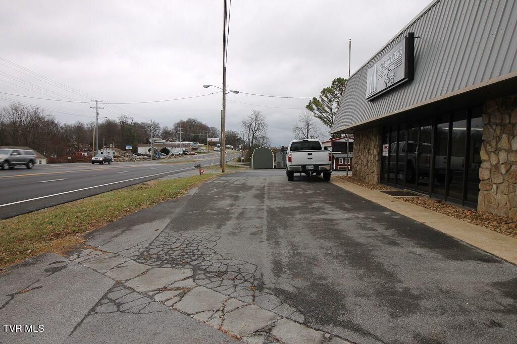 Photo of 3583 Market Street, Johnson City, TN 37604 (MLS # 9986575)