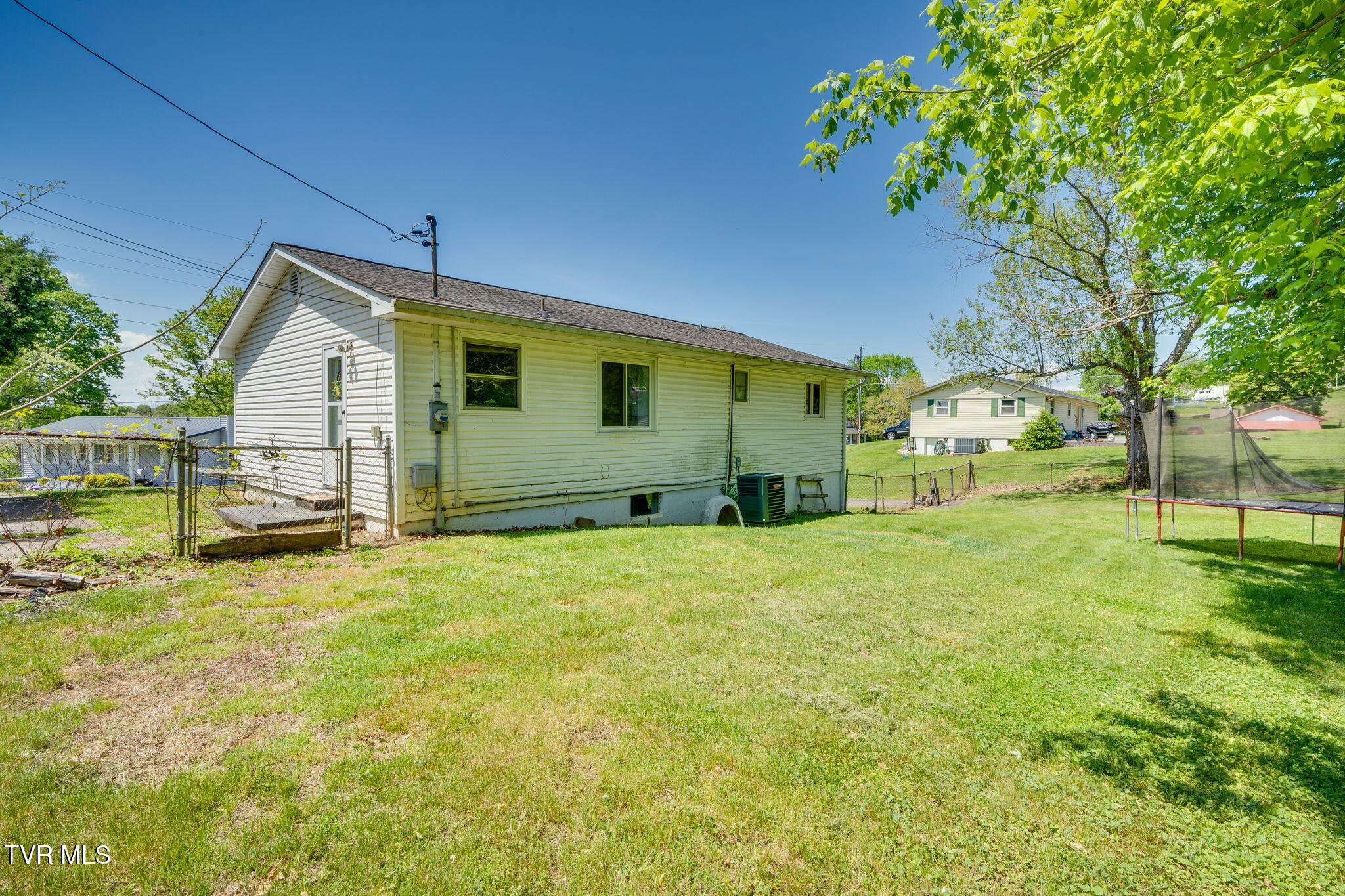 310 North Avenue, Church Hill, Tennessee image 23