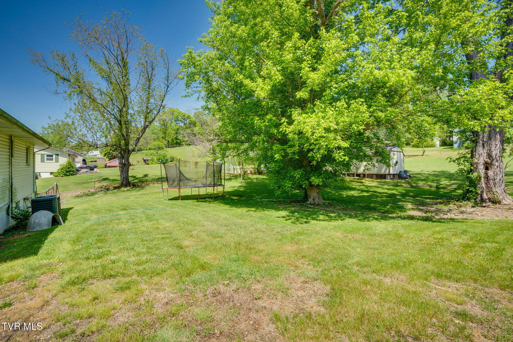 310 North Avenue, Church Hill, Tennessee image 24