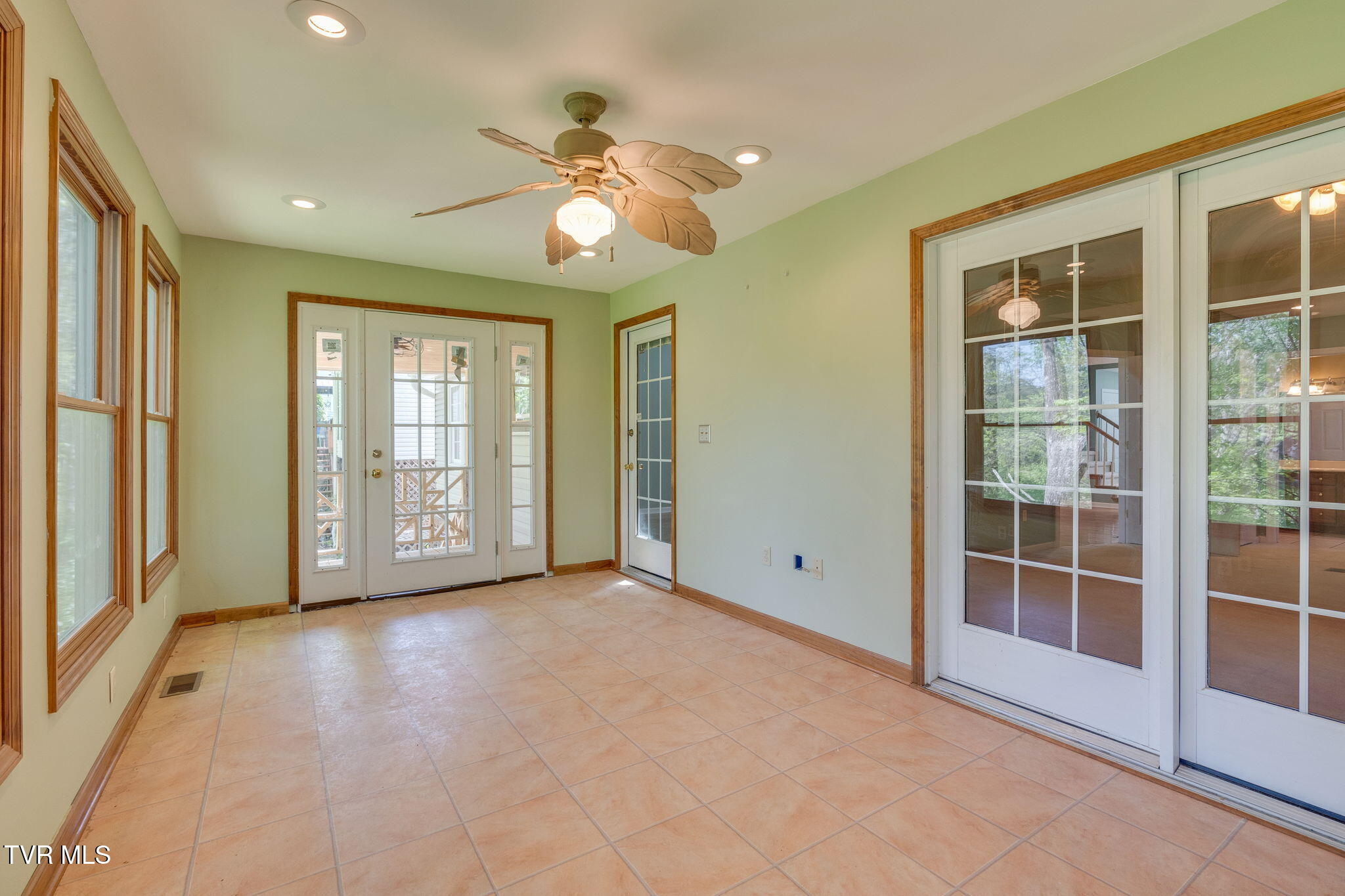 610 Willowcrest Place, Kingsport, Tennessee image 16