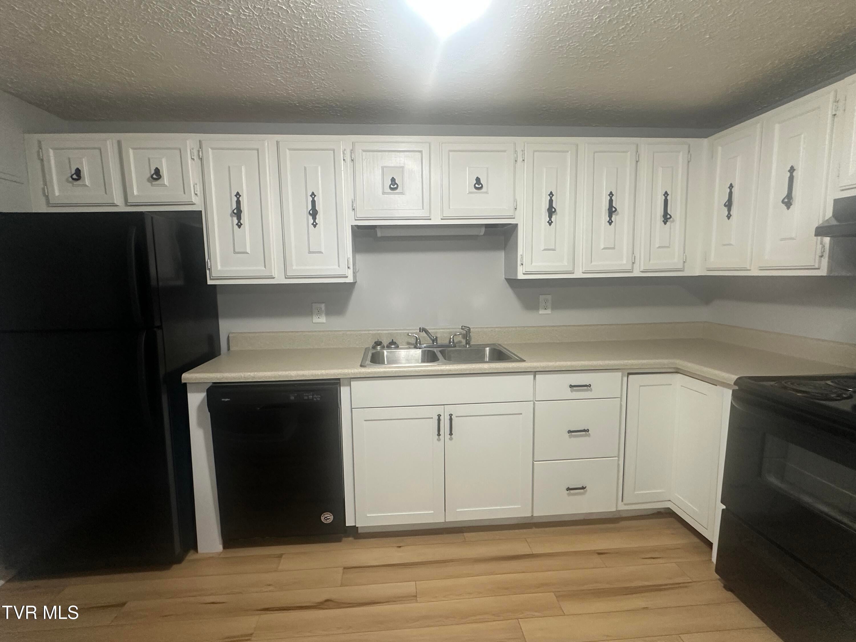 160 Kathy Avenue 9